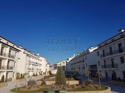 RE/MAX LACİVERT'TEN DADAŞKENT'TE HERŞEY DAHİL EŞYALI KİRALIK 1+1 DAİRE