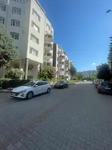 BAHÇEŞEHİR BOĞAZKÖY SERA EVLERİNDE İÇİ TEMİZ KİRALIK 3+1 DAİRE