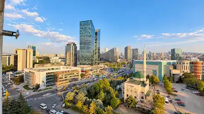 ÇANKAYA SÖĞÜTÖZÜ SİTESİNDE SATILIK 3+1 YAPILI DAİRE