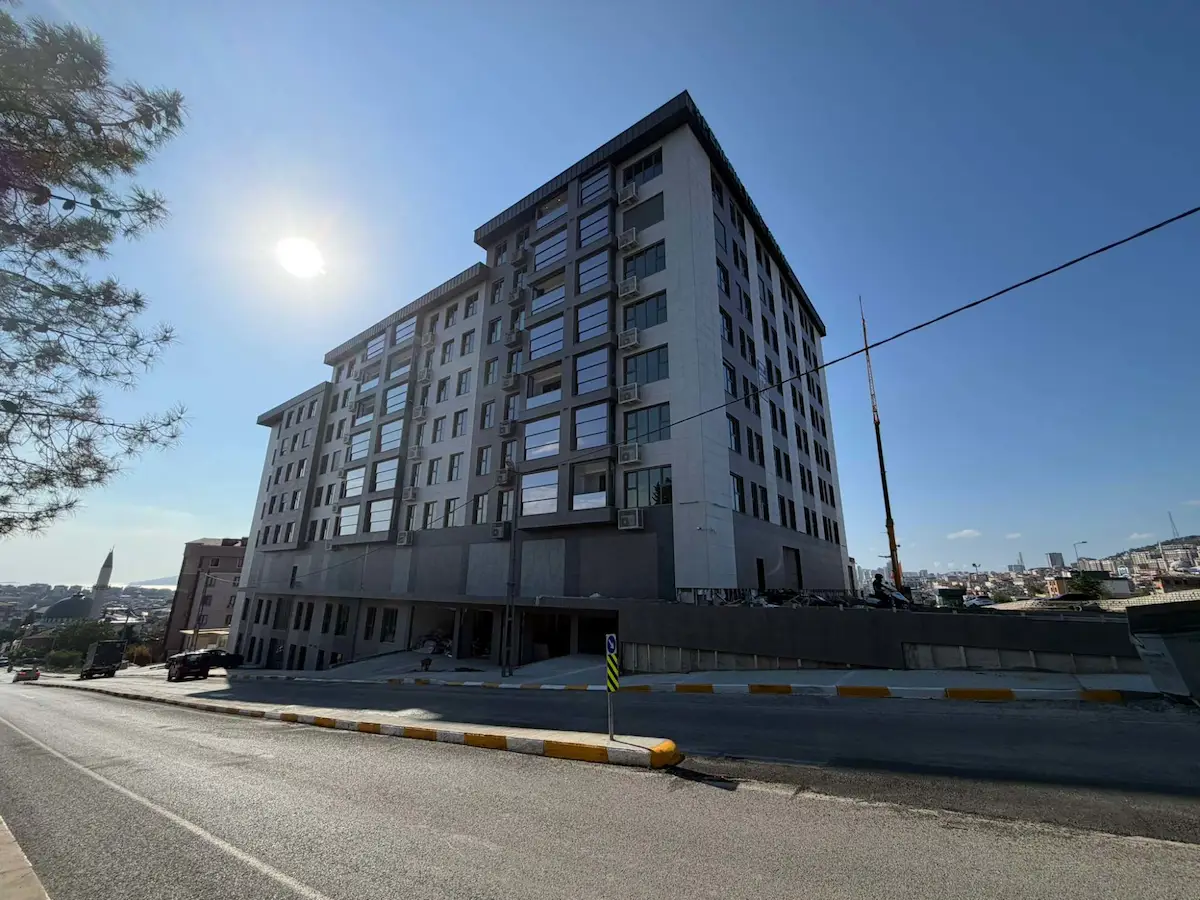 HILL POINT PENDİKTE METROYA SIFIR SATILIK 122 M² LÜKS 3+1 DAİRE