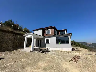 2.890 M² MÜSTAKİL ARSA İÇİNDE | DOĞAYLA İÇ İÇE LÜKS VİLLA