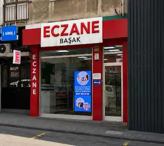 SÜTÇÜ İMAM CAD YOLA CEPHE-KURUMSAL KİRACI-DEPOLU-İSKANLI DÜKKAN