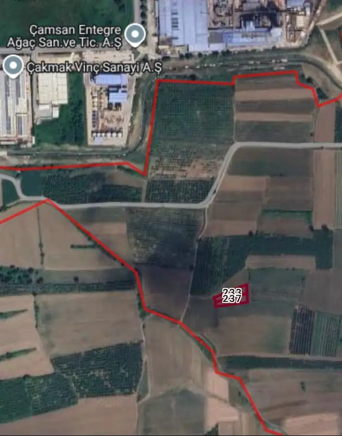REMAX VİRA ÖZLEM ŞİMŞEK'TEN HENDEK OSB'YE YAKIN 964M2 VE 936M2 BİTİŞİK İKİ PARSEL