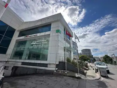 ÇEKMEKÖY ŞILE OTOYOLA CEPHE TABELA DEĞERLI ÖN KULLANIMLI PLAZA