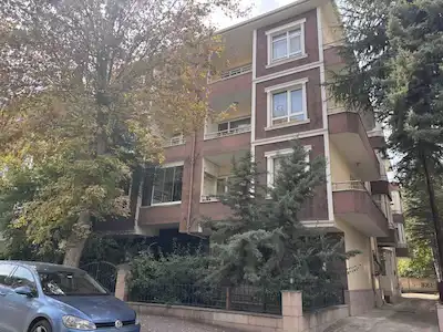 HARBİYE NİĞDE SOKAKTA 3+1 KİRALIK DAİRE