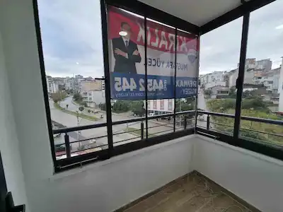REMAX KUZEYDEN KIŞLA MAHALLESI'NDE 3+1 DAIRE