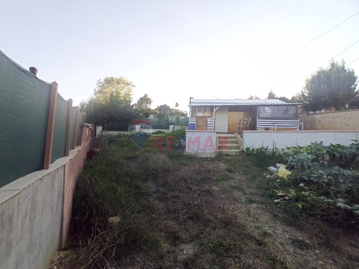 GEBZE MOLLAFENARİ SATILIK HİSSELİ TARLA