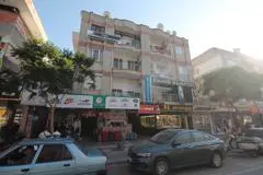DIDIM CUMHURIYET CADDESI ÜZERINDE DEVREN SATILIK KUAFÖR SALONU
