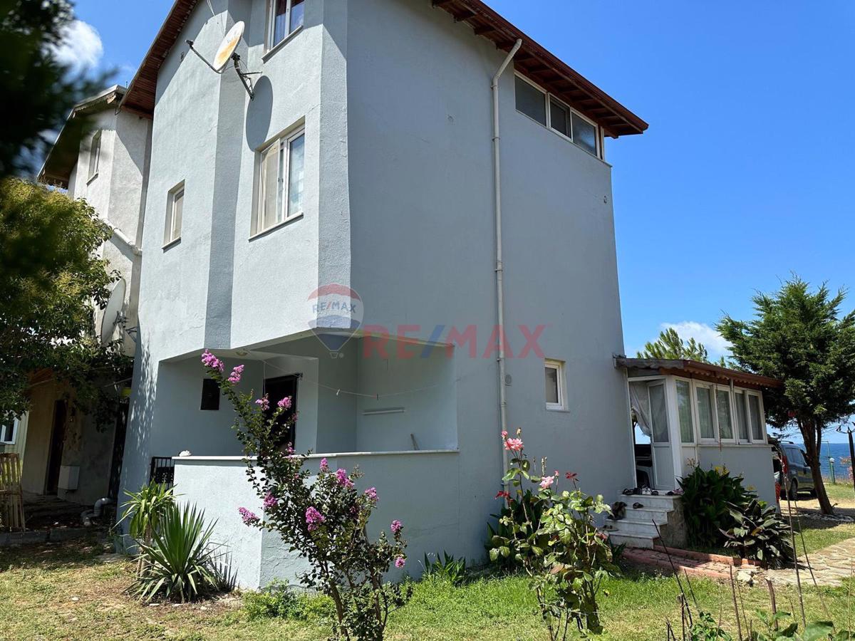 KOCAELİ KANDIRA KEFKEN DE DENİZE SIFIR 3 KATLI VİLLA