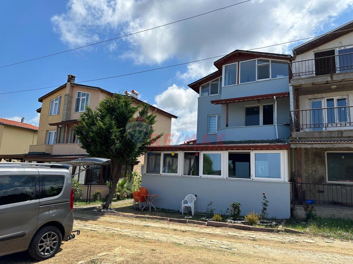 KOCAELİ KANDIRA KEFKEN DE DENİZE SIFIR 3 KATLI VİLLA