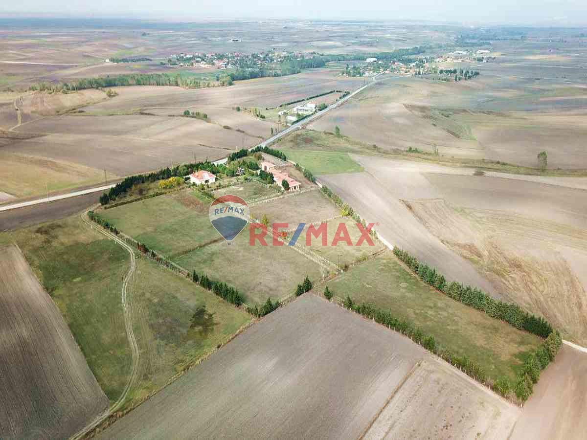 TEKİRDAĞ, SARAY, SİNANLI’DA, TARIM AMAÇLI YAPI İMARLI ARSADA, SATILIK VİLLA, MÜŞTEMİLAT, AT YETİŞTİ