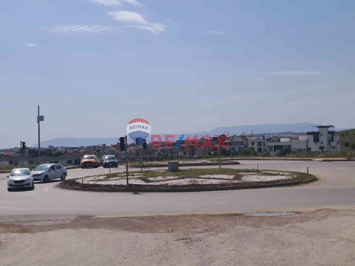 SEFERİHİSAR AKARCA DA DENİZE 800M MESAFEDE SATILIK İMARLI ARSA