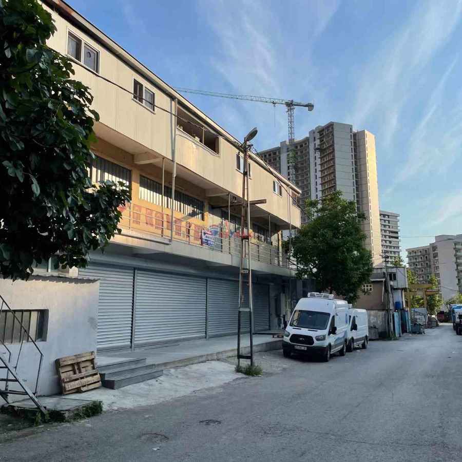 OYAK DRAGOS YANINDA İSKANLI 300 M² KULLANIMA HAZIR DÜKKAN