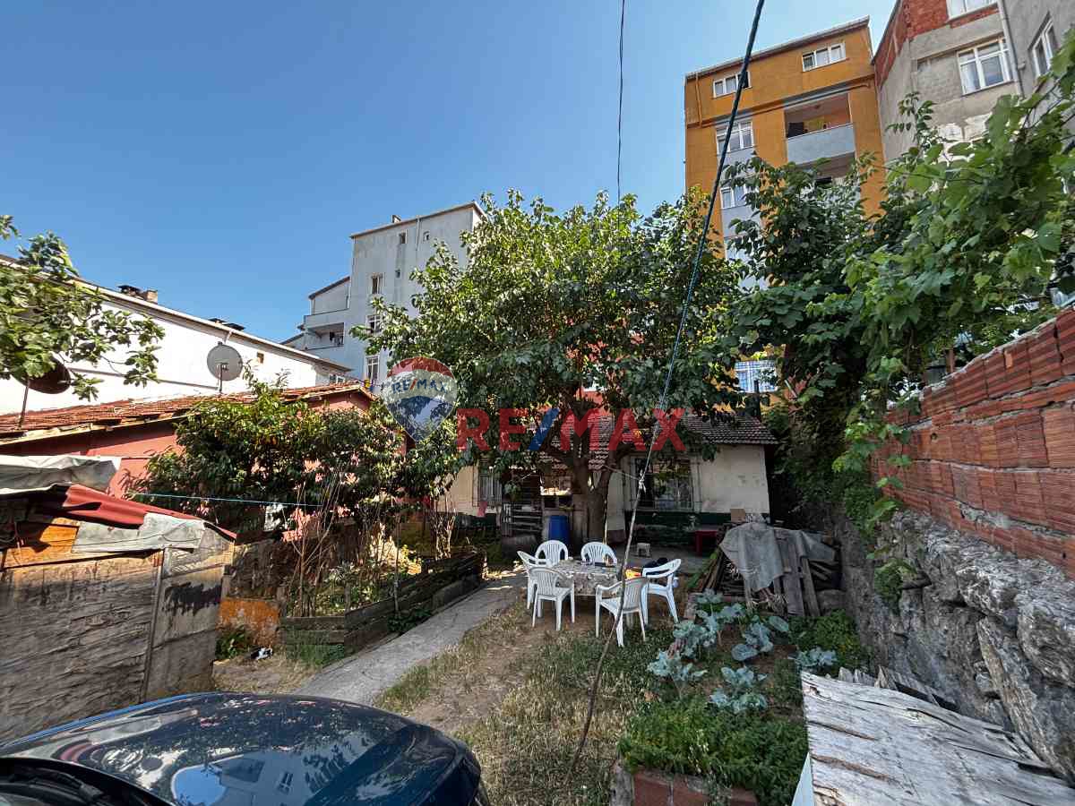 SANCAKTEPE VEYSEL KARANI MH. KONUT İMARLI 316 M2 SATILIK ARSA