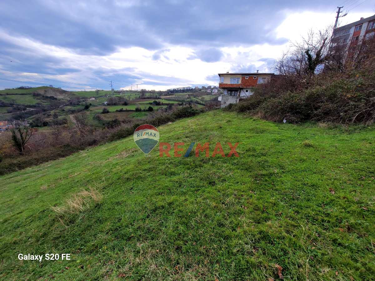 TEKKEKÖYDE DENİZ VE DOĞA MANZARALI KONUT İMARLI ARSA