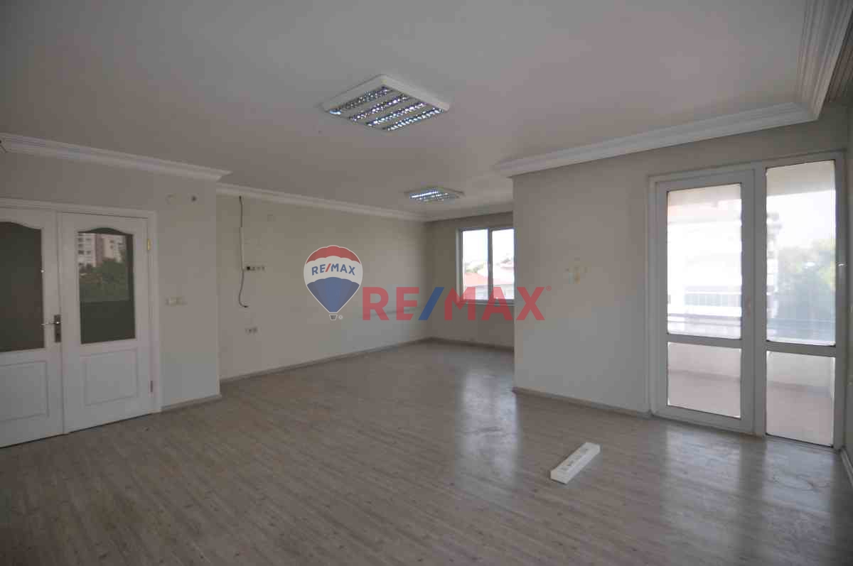 ATATÜRK BULVARI ÜZERINDE 4+1 KİRALIK 