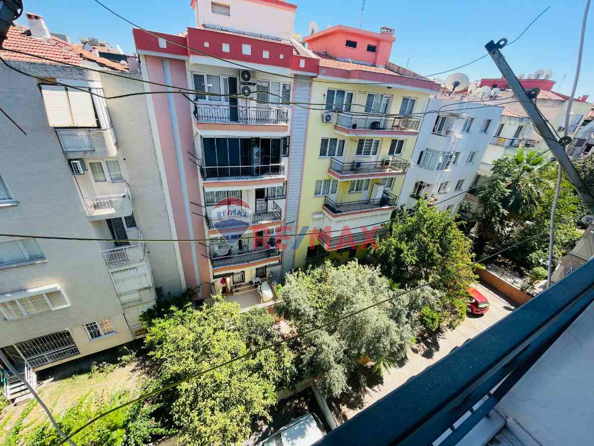 KARŞIYAKA BAHÇELİ EVLERDE 3+1 KİRALIK DAİRE