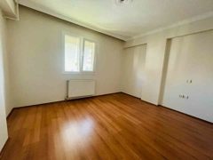 KARŞIYAKA BAHÇELİ EVLERDE 3+1 KİRALIK DAİRE