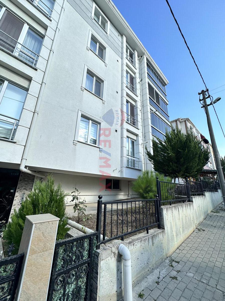 LÜLEBURGAZ 8KASIM MAHALLESİNDE RE/MAX EKİNOX DAN KİRALIK 3+1 DAİRE