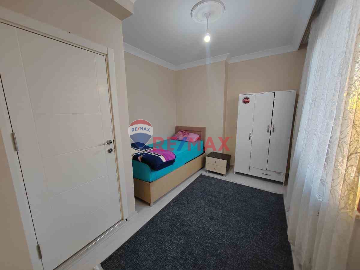 MARMARA ÜNİ'YE 5 DK MESAFEDE EŞYALI KİRALIK DUBLEKS 