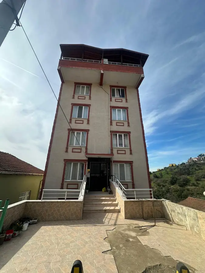 RE/MAX MİR'DEN HAZIR KİRACILI 1+1 FIRSAT DAİRE