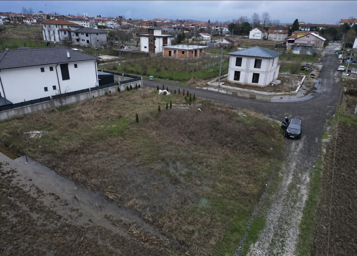 AKYAZI CUMHURİYET MAH. KONUT İMARLI ARSA