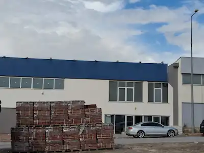 MELIKGAZI YEŞILYURT DA YATIRIMLIK FIRSAT SATILIK FABRIKA