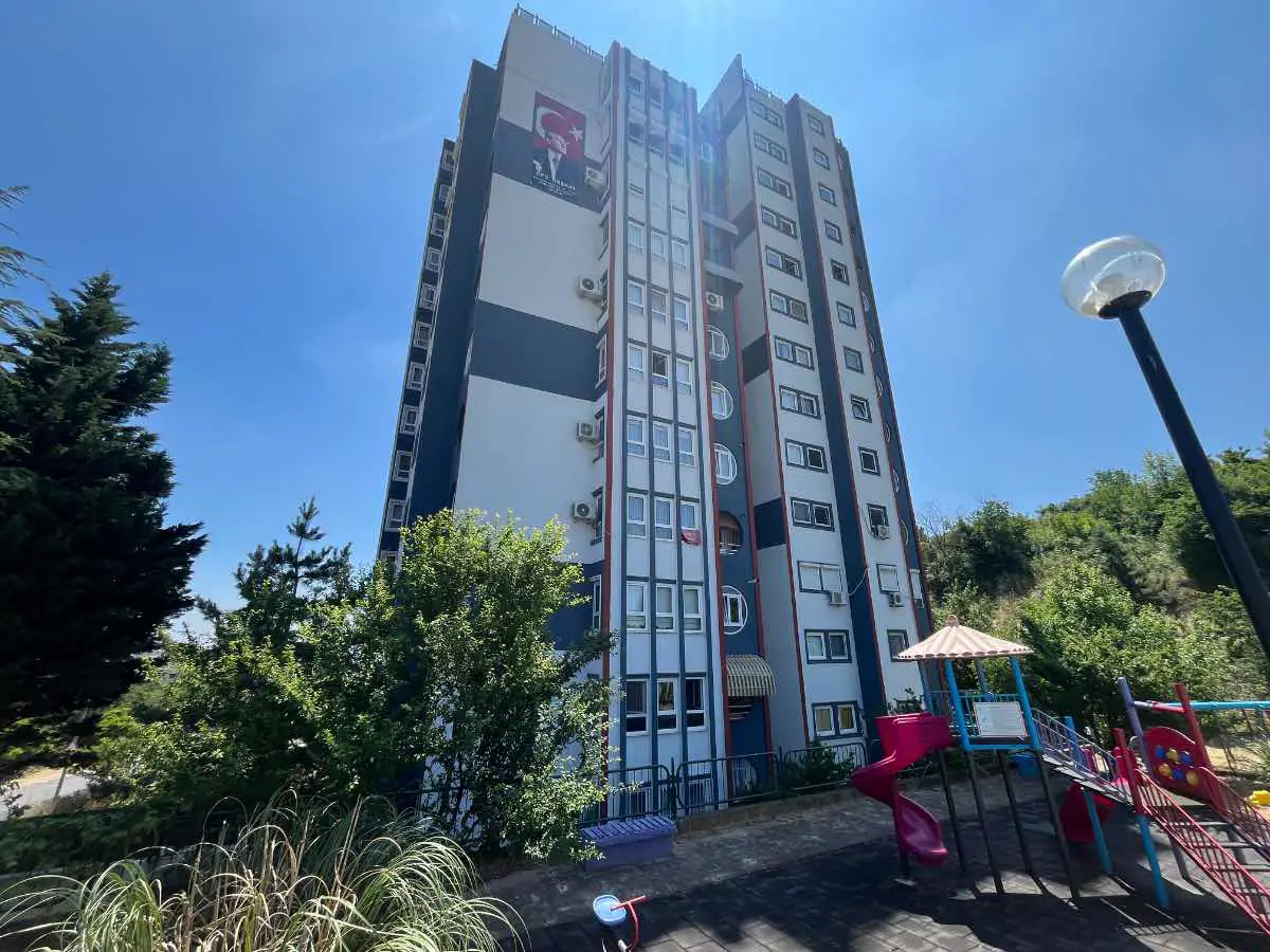 YUVAM AKARCA KONUTLARI 3+1 ARA KAT SATILIK DAİRE