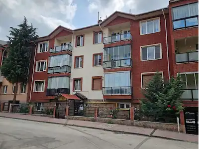 REMAX MOD'DAN BÜYÜKDERE MAH ATATÜRK BULVARI SATILIK 3+1