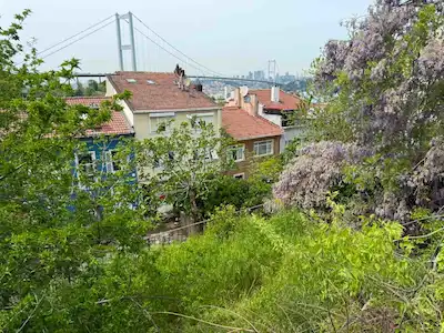 BOĞAZIN İNCİSİ BEYLERBEYİ ’NDE 284 M2 SATILIK ARSA