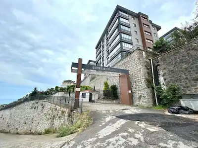 BOZTEPE ŞEHİR KONAKLARI SİTESİN'DE KİRALIK 2+1 DAİRE