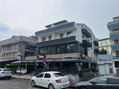 İZMIT TOPÇULAR MAHALLESI 25 M2 EŞYALI 1+0 KIRALIK DAIRE