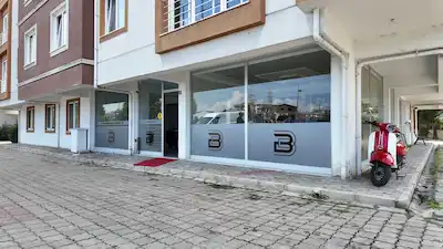 ŞİRİNEVLER’DE ÇOK AMAÇLI KULLANIMA UYGUN İŞ YERİ | 320 M²