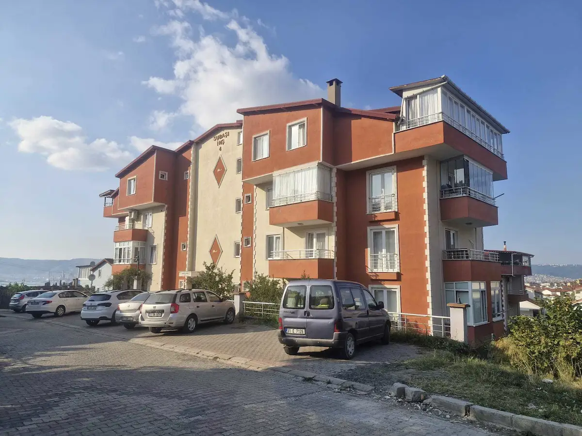 D.DERE YUKARI MAHALLEDE NET 175 M2 3+1 ÇATI DUBLEKS DAİRE