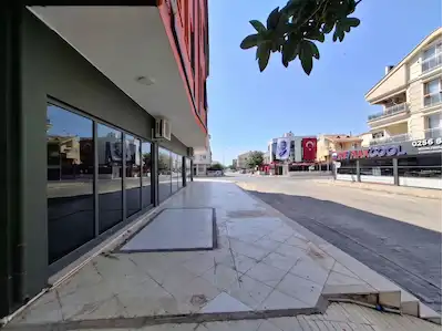 DİDİM YENİ MAH 19 MAYIS CADDESİ’NE CEPHELİ, BODRUM DEPOLU KİRALIK DÜKKAN