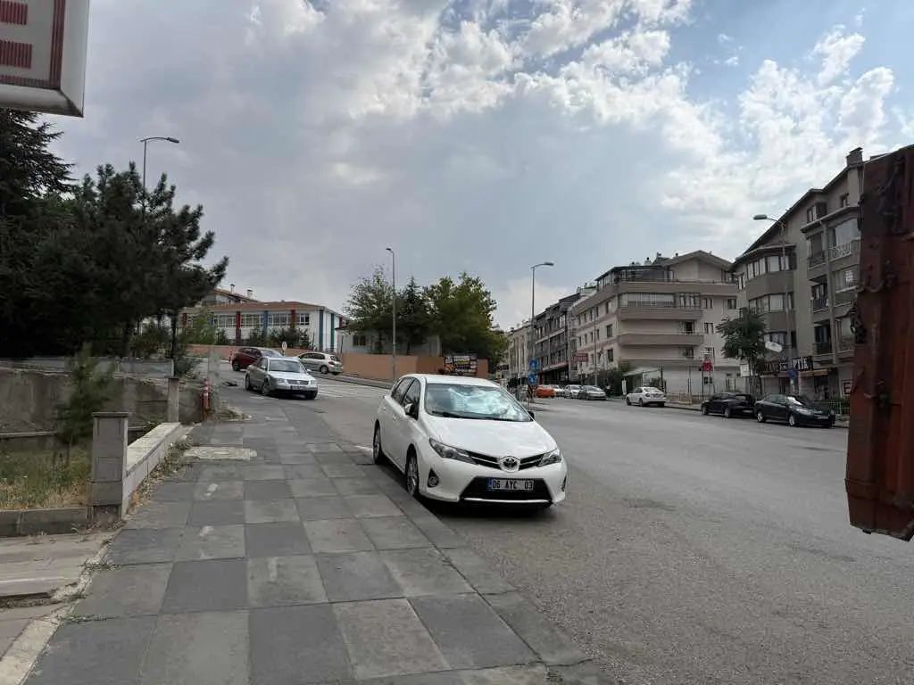 ÇANKAYA’DA KIRKKONAKLAR’DA KİRALIK DÜKKAN/MAĞAZA | BOŞ, HEMEN KULLANIMA UYGUN