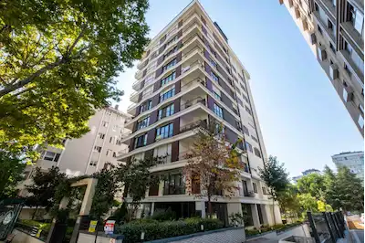 BAĞDAT CADDESİNE 4.BİNA ETHEMEFENDİ CAD. 228 M² BRÜT 176 M2 NET 4,5+1 SATILIK LÜKS DAİRE