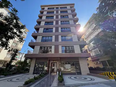 GÖZTEPE FAHRETTİN KERİM GÖKAY CADDESİNDE KİRALIK 3,5+1 DAİRE