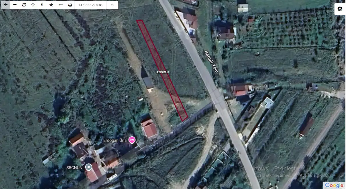 ŞİLE GEREDELİ MAH. ASFALT YOLA CEPHE 374M² SATILIK TARLA