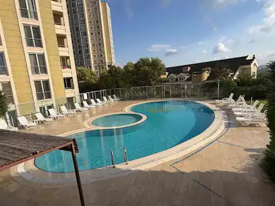 BAHÇEŞEHİR 1. KISIM UPHILL COURTTA EN BÜYÜK TİP 1+1 SATILIK