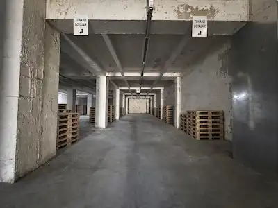 TUZLA EKŞIOĞLU ERDEN SANAYI SITESI IÇERISINDE DEPO/ANTREPO