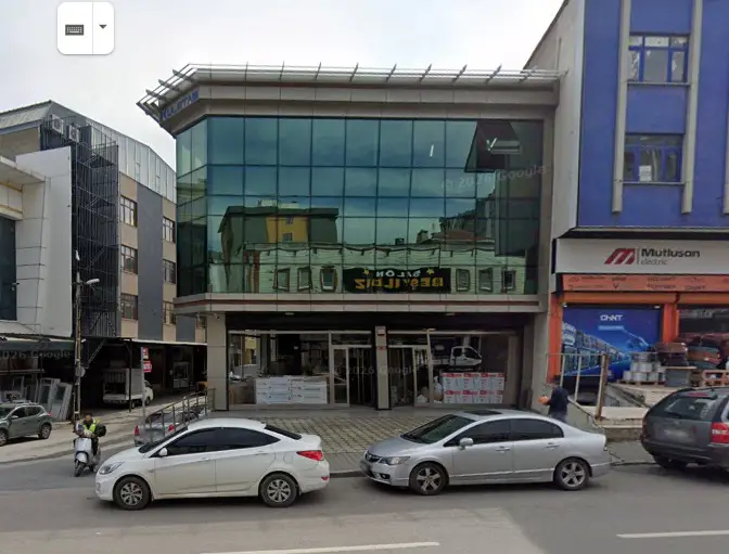 *REMAX ÖNCÜ*YUSUF KURT*ALEMDAĞ CADDESI'NDE 620M² KIRALIK PLAZA