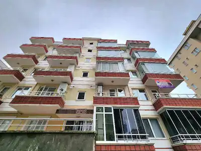 DAMLA GÜR'DEN TRAMVAYA YAKIN KREDİYE UYGUN SATILIK 3+1 DAİRE