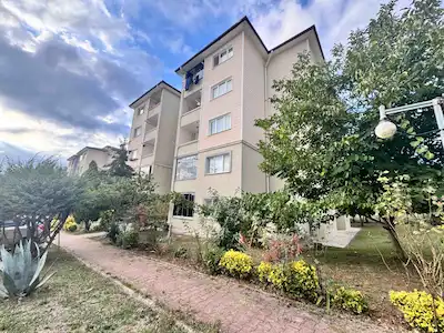 KORUCUK MAHALLESİ – 2922 İDEALKENT SİTESİ’NDE SATILIK 2+1 DAİRE