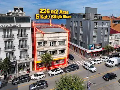 REMAX ŞEHİR YALOVA MERKEZ'DE SATILIK KOMPLE BİNA