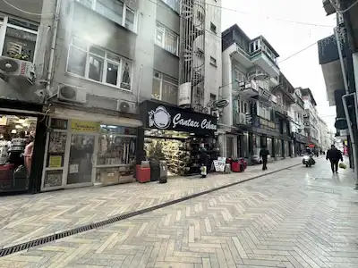 REMAX DREAM FETHİYE CAD ÜZERİNDE SATILIK BÜRO-OFİS