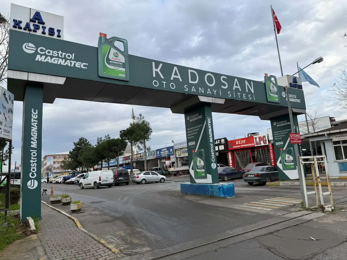 ÜMRANİYE DUDULLU OSB KADOSAN SANAYİ SİTESİNDE BOŞ FIRSAT DÜKKAN