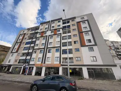 REMAX ARTIS'DEN YILDIZKENT'DE KIRALIK İŞ YERI