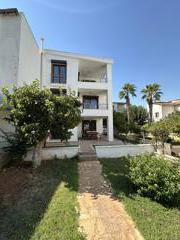 DIDIM PARLAMENTERLER SITESI SATILIK EŞYALI TADILAT GÖRMÜŞ VILLA