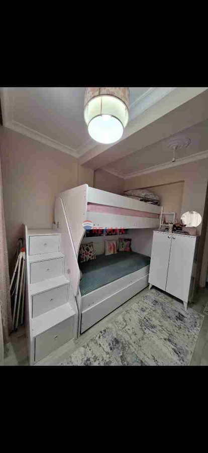 GÜZELTEPE MEYDANDA 2+1 YÜKSEK GİRİŞ